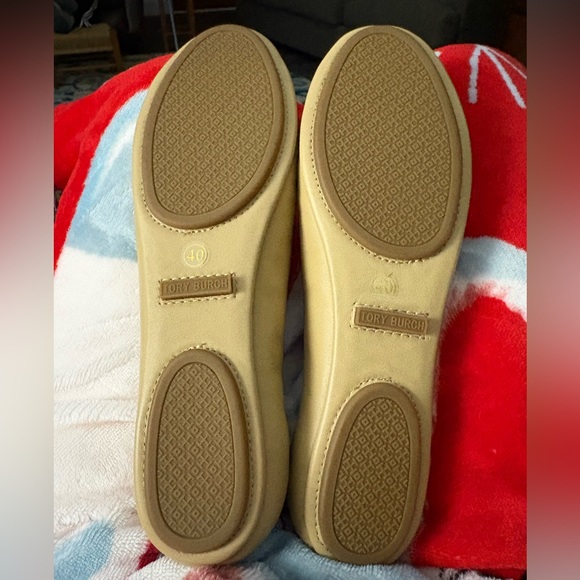 Tory Burch Beige Flats with Logo Detail - Picture 2 of 2